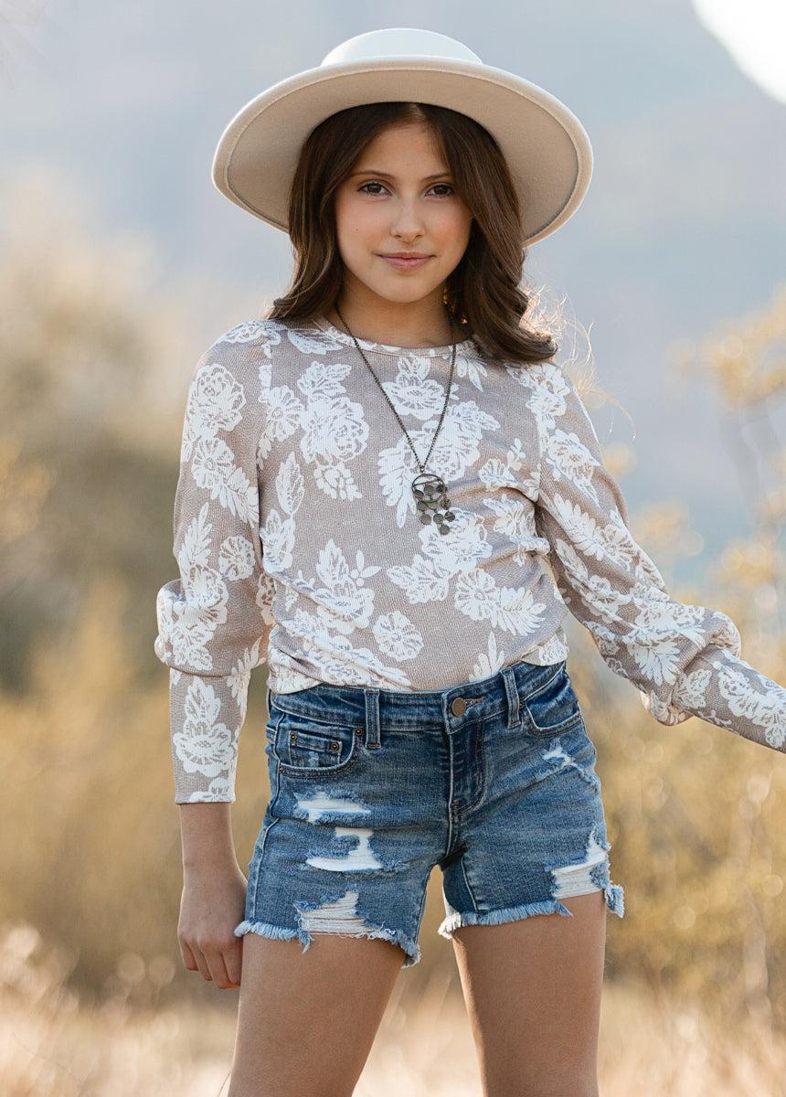 Lynne Top in Neutral Floral Girls Product Image