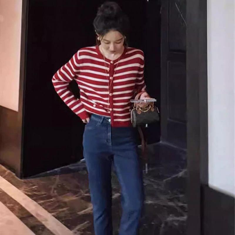 Round Neck Striped Cardigan Product Image