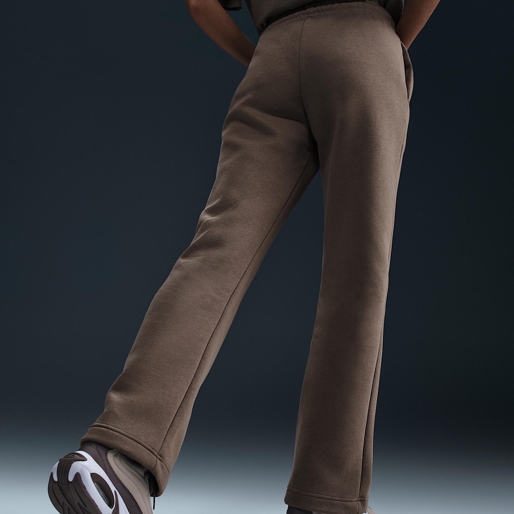 Nike Sportswear Phoenix Fleece Women's Mid-Rise Open-Hem Pants Product Image
