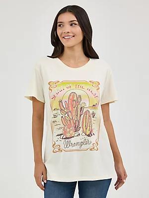Women's Wrangler Western Graphic Boyfriend Tee in Olivine Mineral Wash Product Image