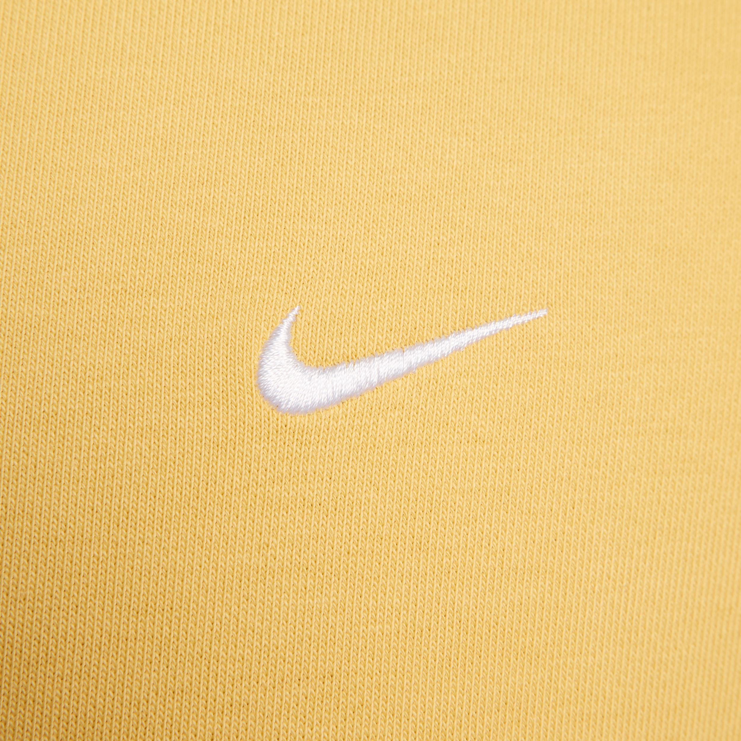Nike Men's Solo Swoosh Fleece Crew Product Image