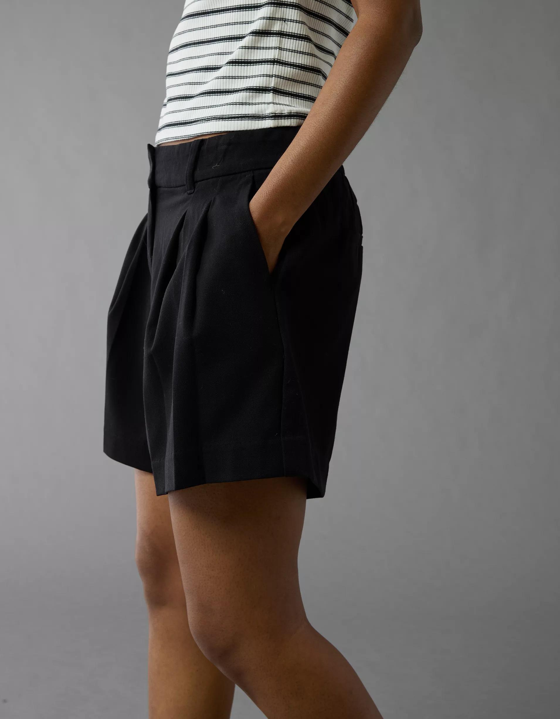 AE 6" Stretch High-Waisted Pleated Trouser Short Product Image