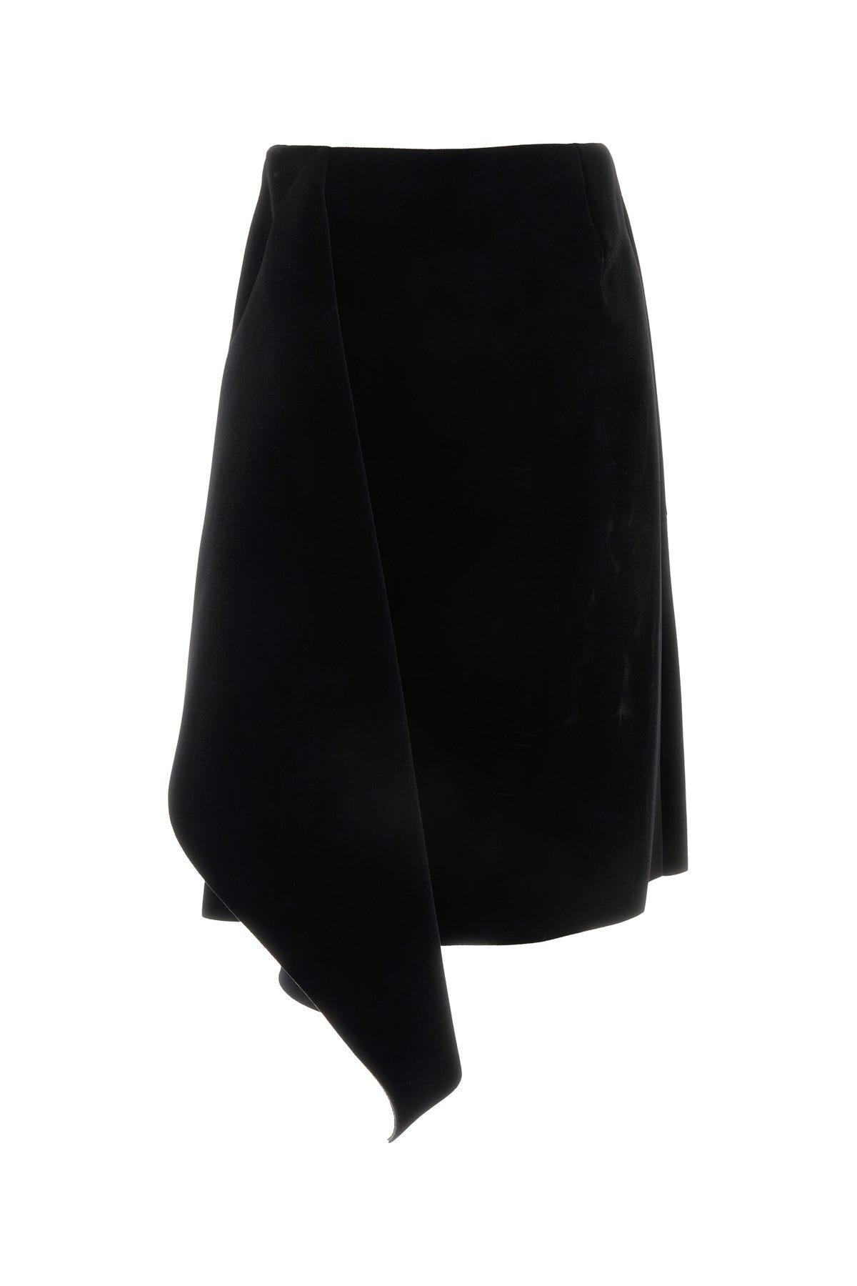 Asymmetric Skirt In Black Product Image