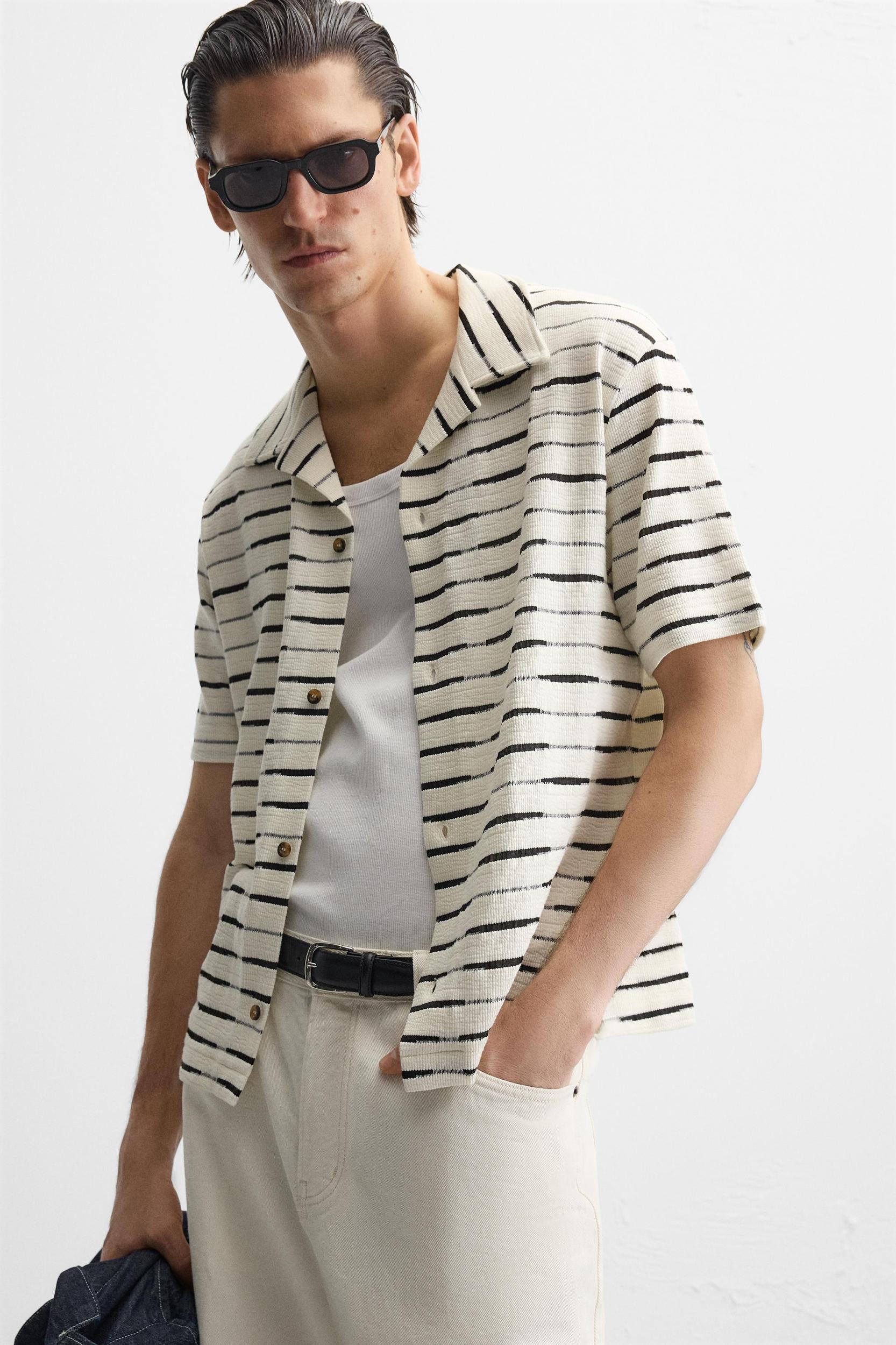STRIPED JACQUARD SHIRT Product Image