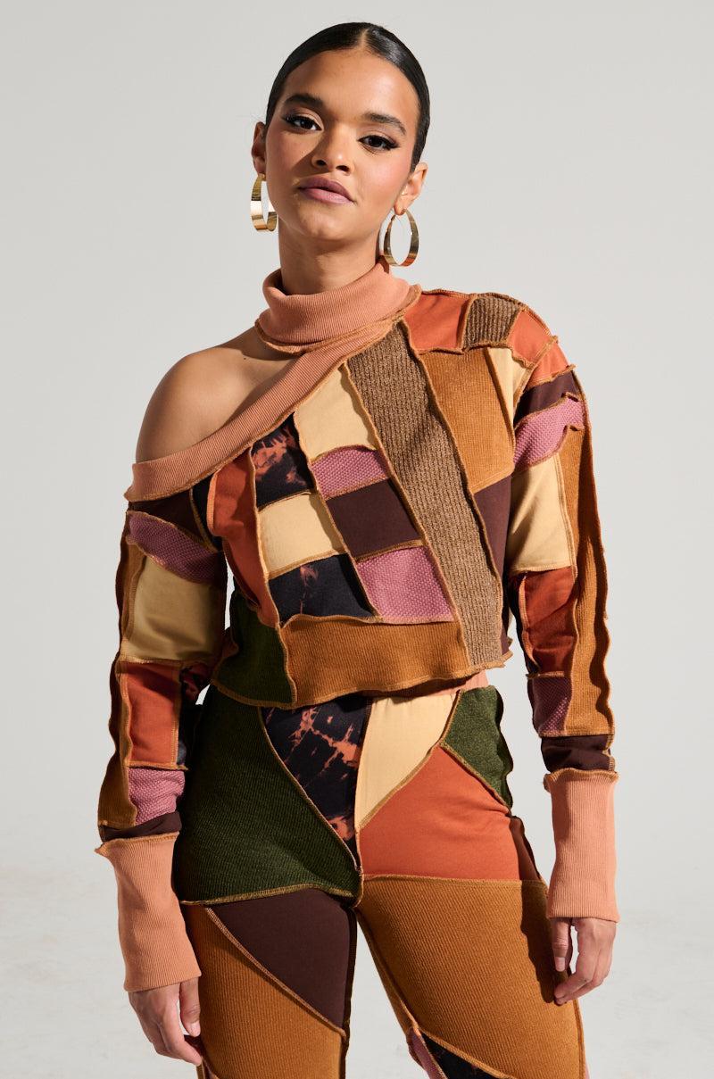 CATCH FEELINGS PATCHWORK SWEATSHIRT Product Image