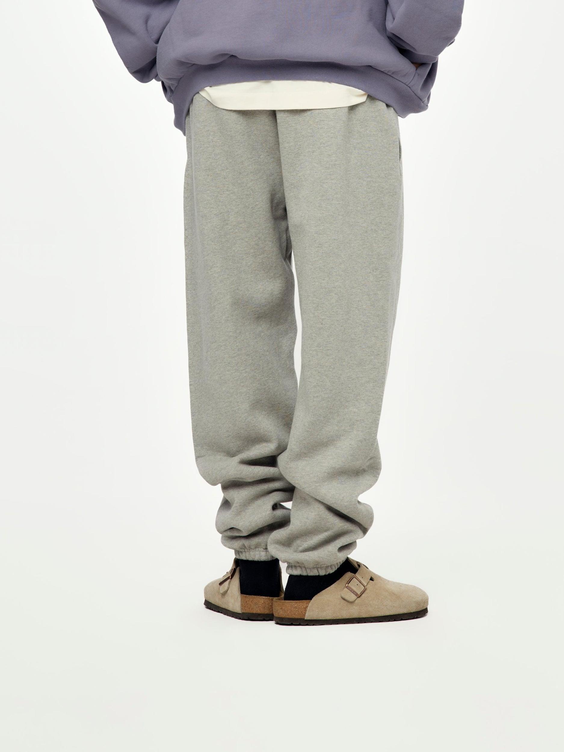 Fleece Essential Sweatpant (Dark Heather) Product Image