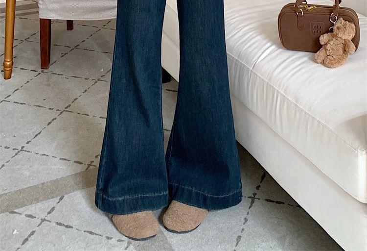 High Rise Fleece-Lined Washed Flared Jeans Product Image