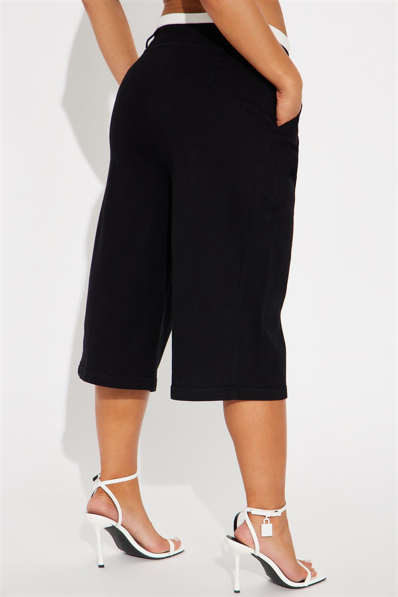 Janet Double Waistband Bermuda Short - Black Product Image