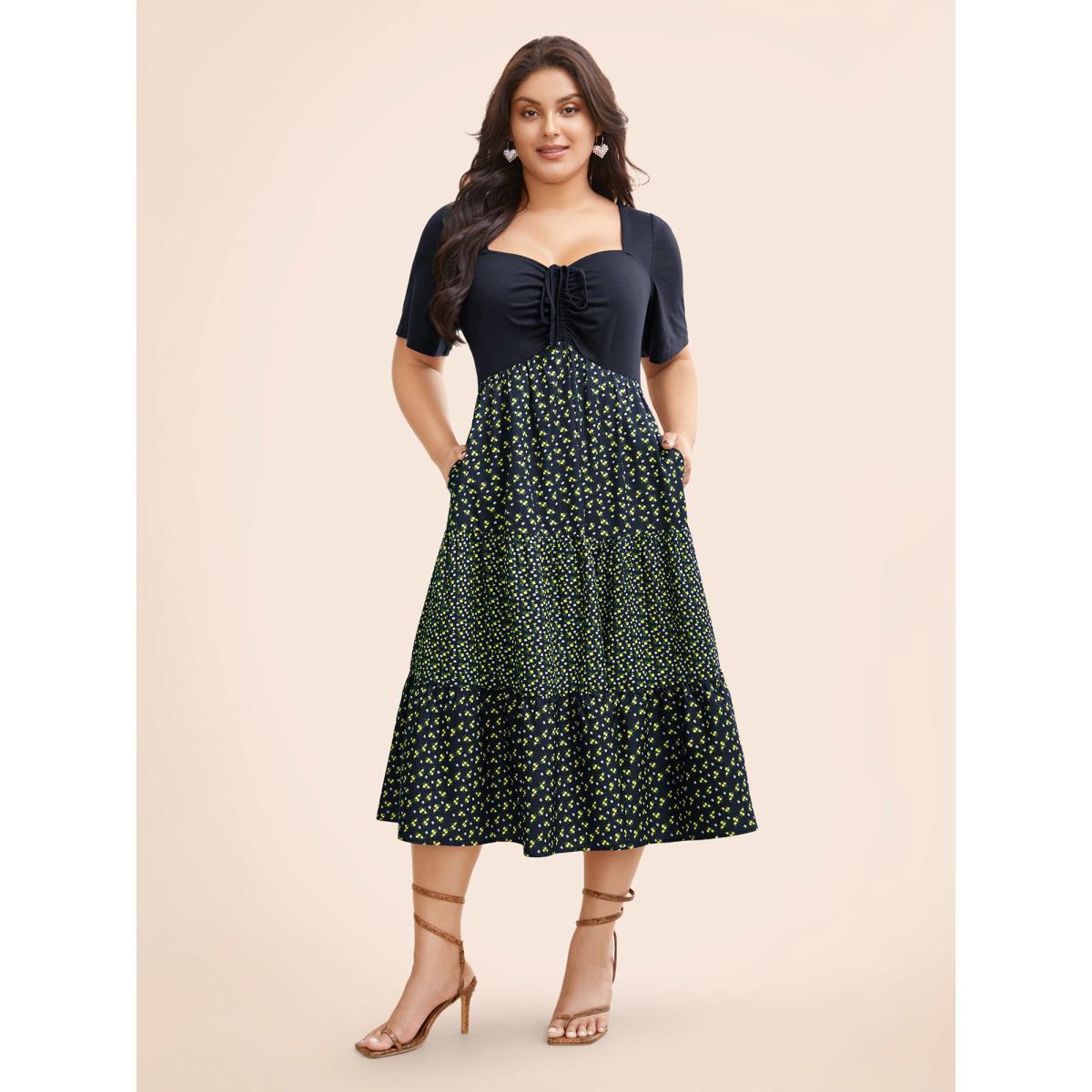 Plus Size Ditsy Floral Patchwork Ruffle Layered Hem Dress Navy Women Elegant Patchwork Heart neckline Short sleeve Curvy BloomChic 14-16/1X Product Image