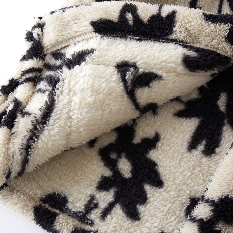 Floral Fleece Pajama Set Product Image