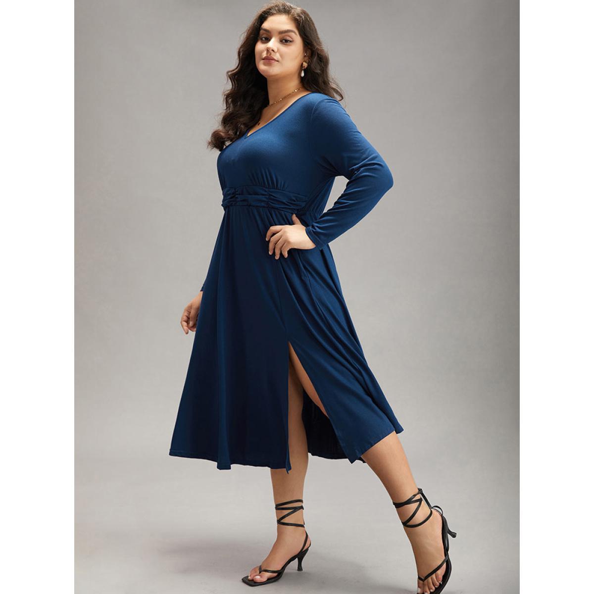 Plus Size Supersoft Essentials Ruched Split Side Dress DarkBlue Women Elegant Plain V-neck Long Sleeve Curvy Midi Dress BloomChic 12/L Product Image