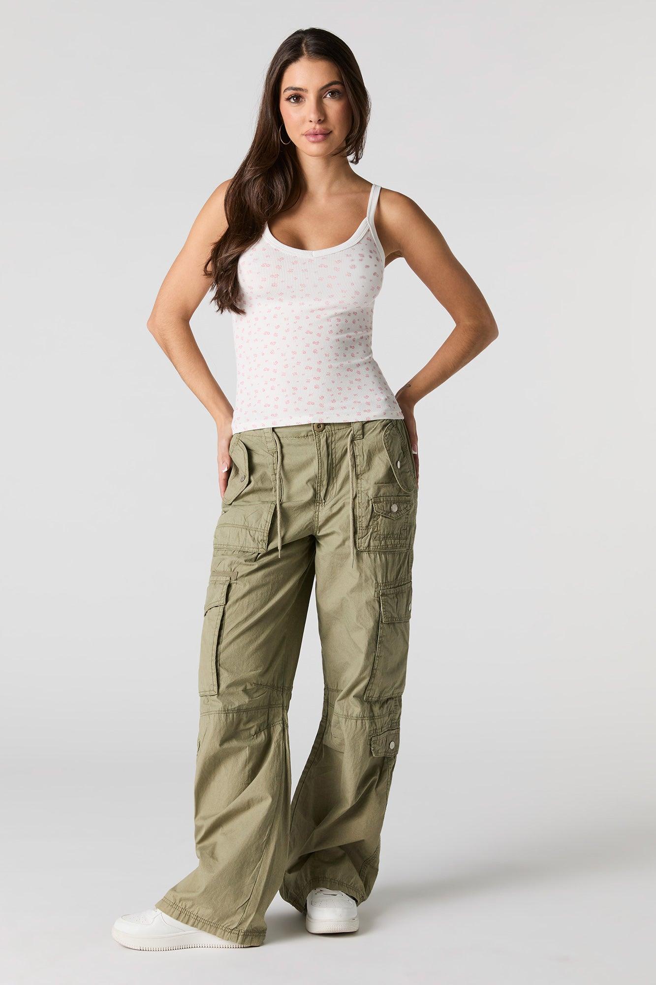 Everyday Ribbed V-Neck Tank Female Product Image