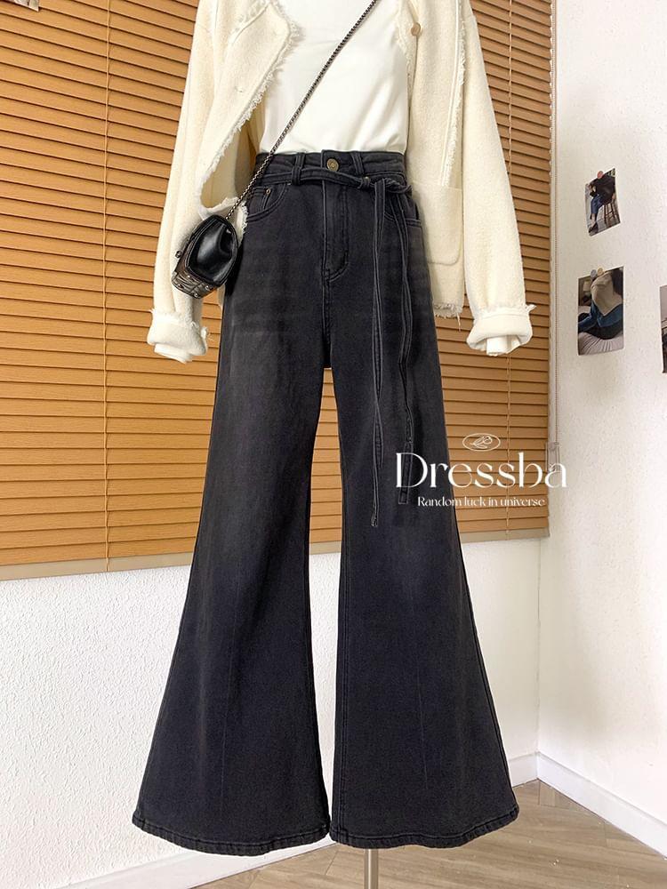 High Rise Washed Fleece-Lined Flared Jeans Product Image