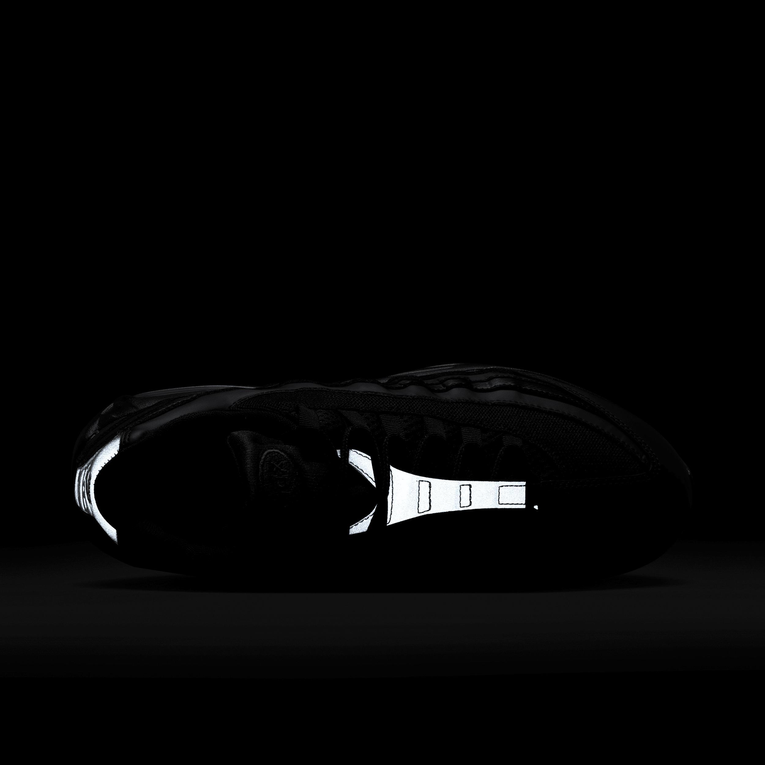 Nike Men's Air Max 95 "Big Bubble" Shoes Product Image
