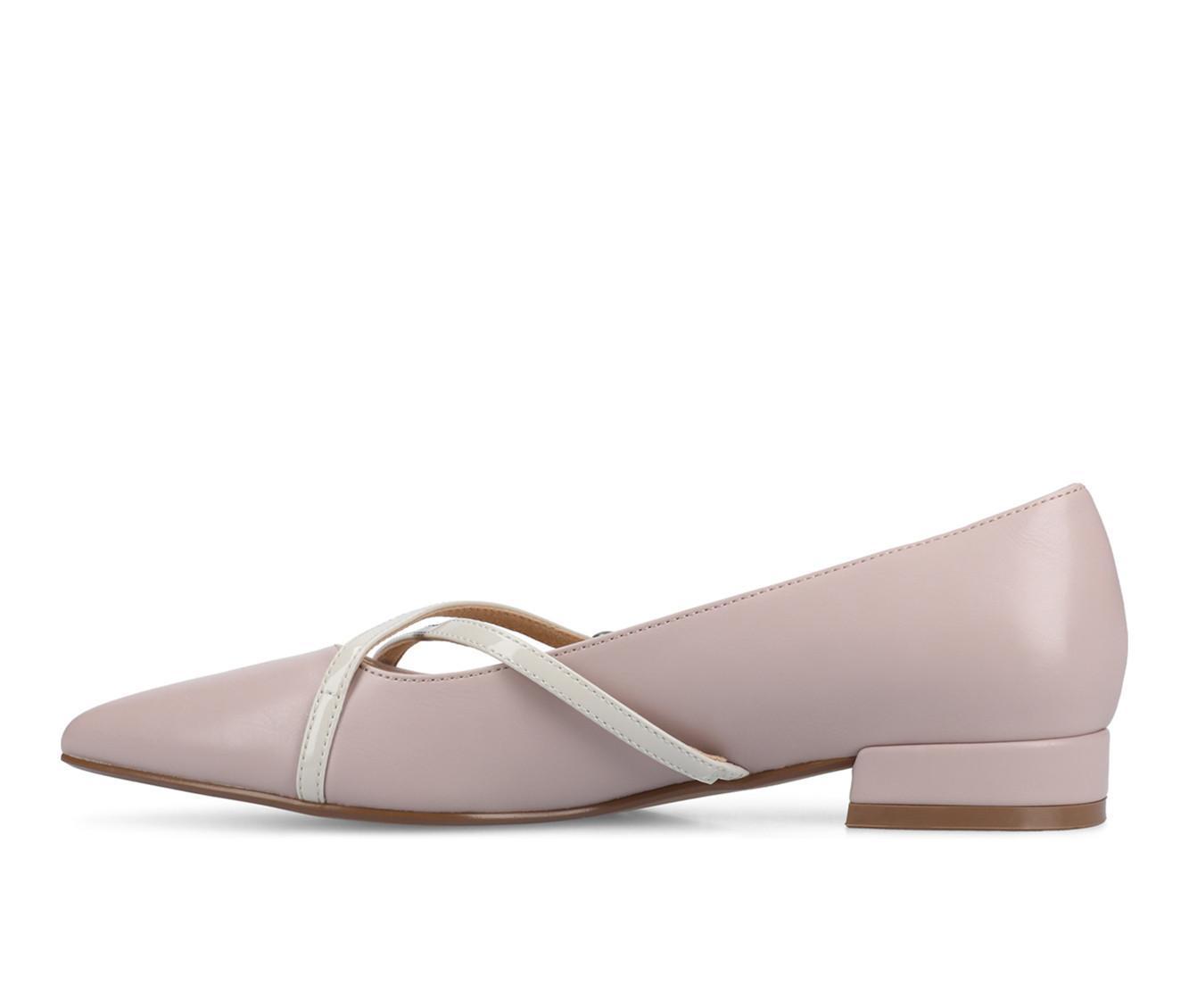 Women's Journee Collection Camby Shoes Product Image