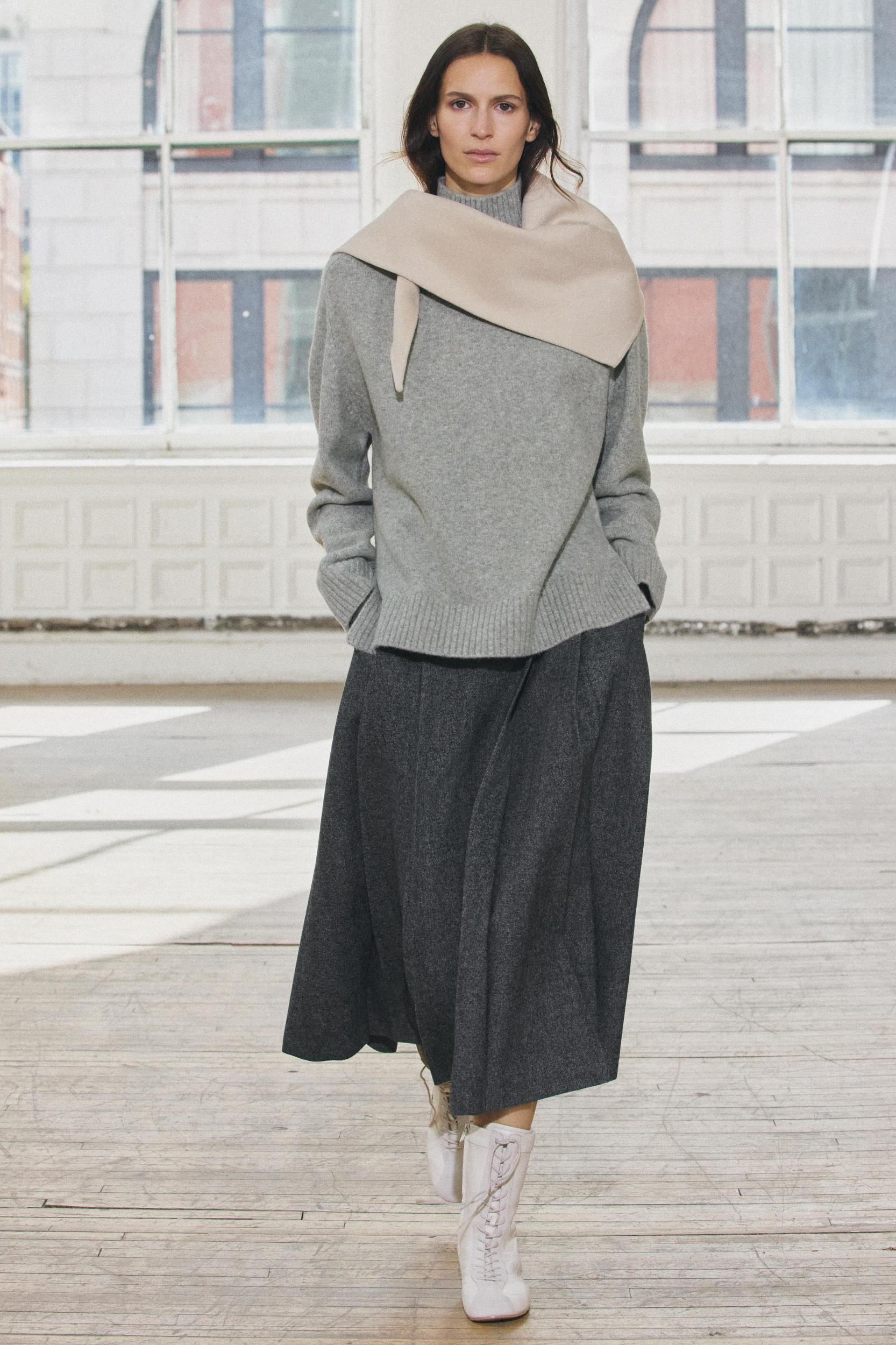 SOFT KNIT SWEATER Product Image