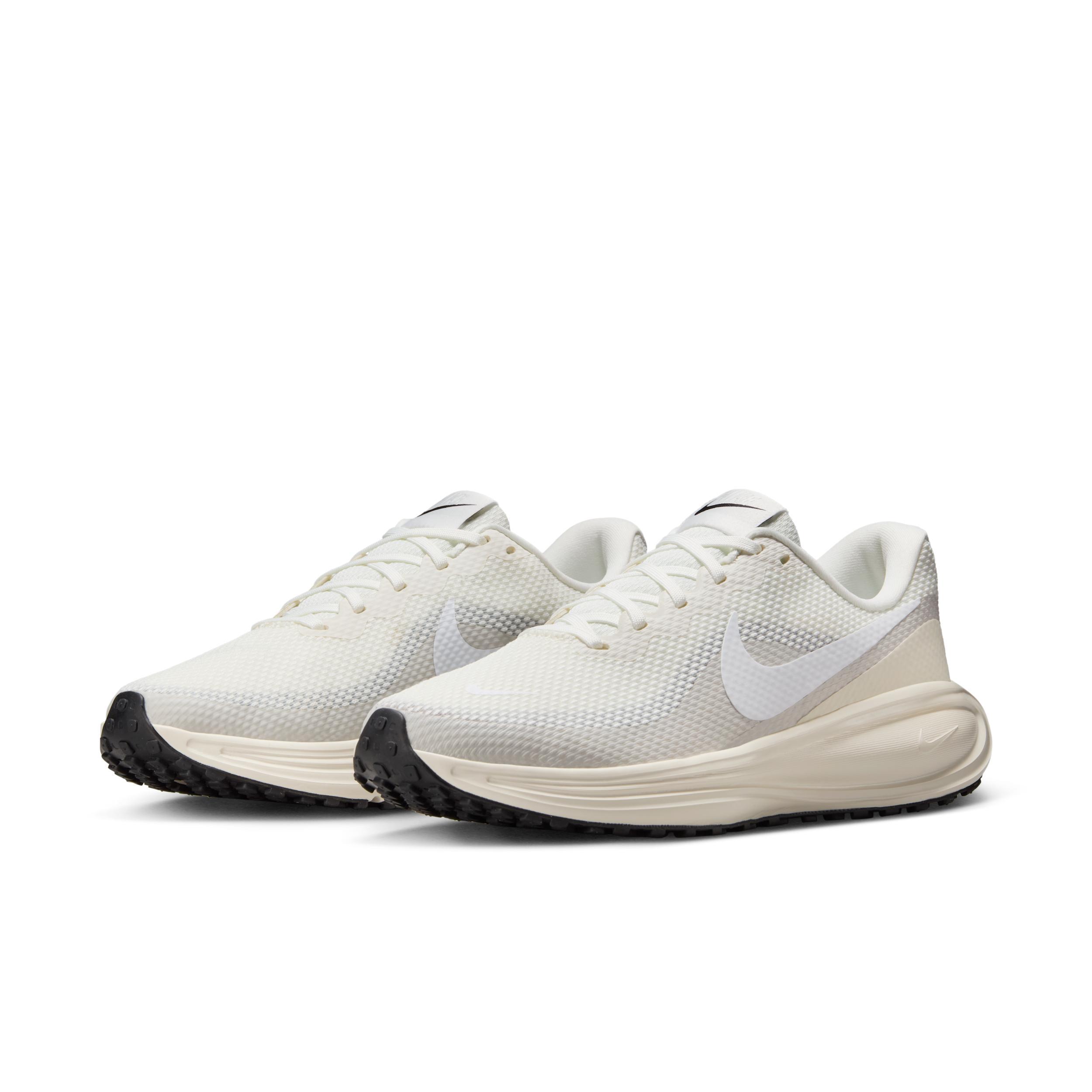 Nike Women's Revolution 8 Road Running Shoes Product Image