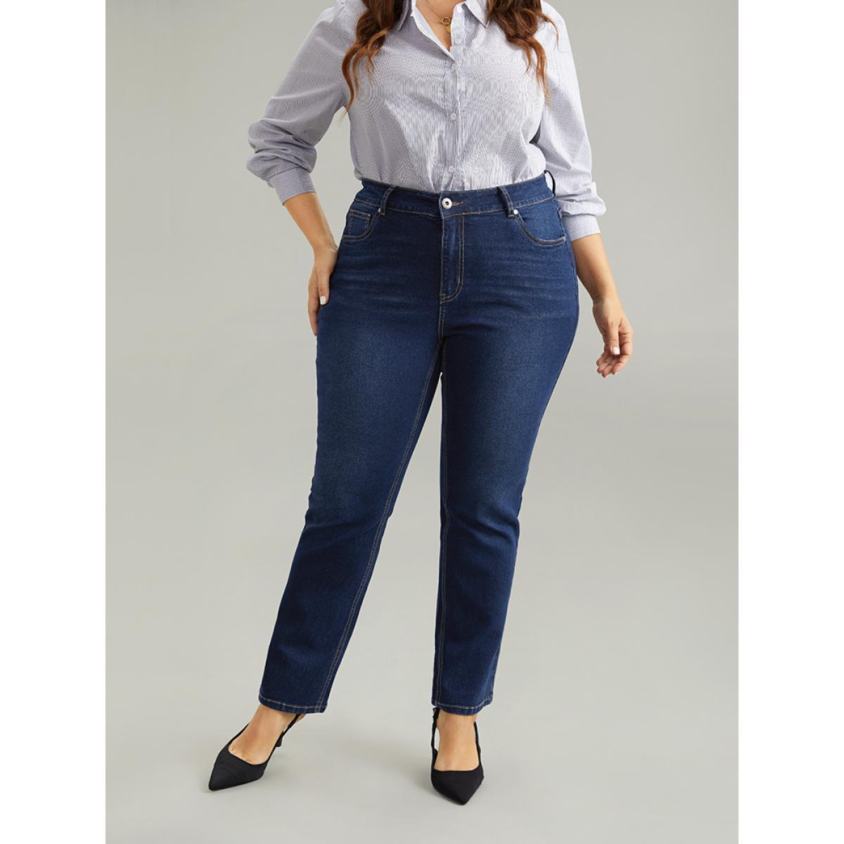 Plus Size Straight Leg Dark Wash Zipper Fly Jeans Women DarkBlue Casual Plain Pocket High stretch Pocket Jeans BloomChic 12/L Product Image