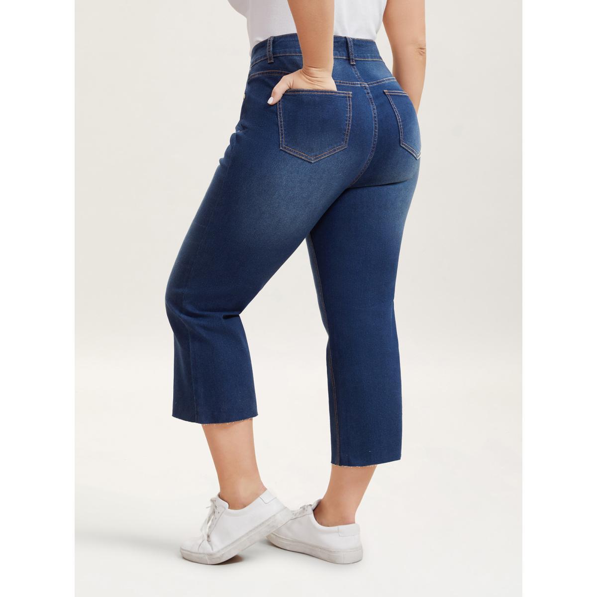 Plus Size Loose Frayed Hem Crop Jeans Women Denimindigo Casual Button Medium stretch Slanted pocket Jeans BloomChic 18/2X Product Image