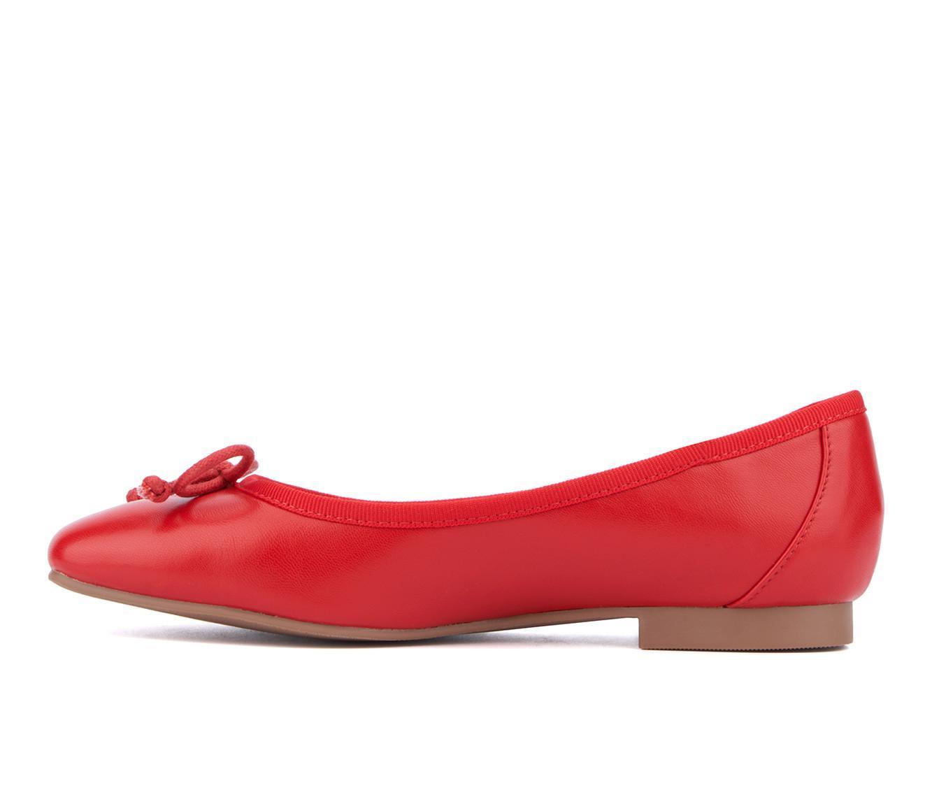 Women's New York and Company Paulina Flats Product Image