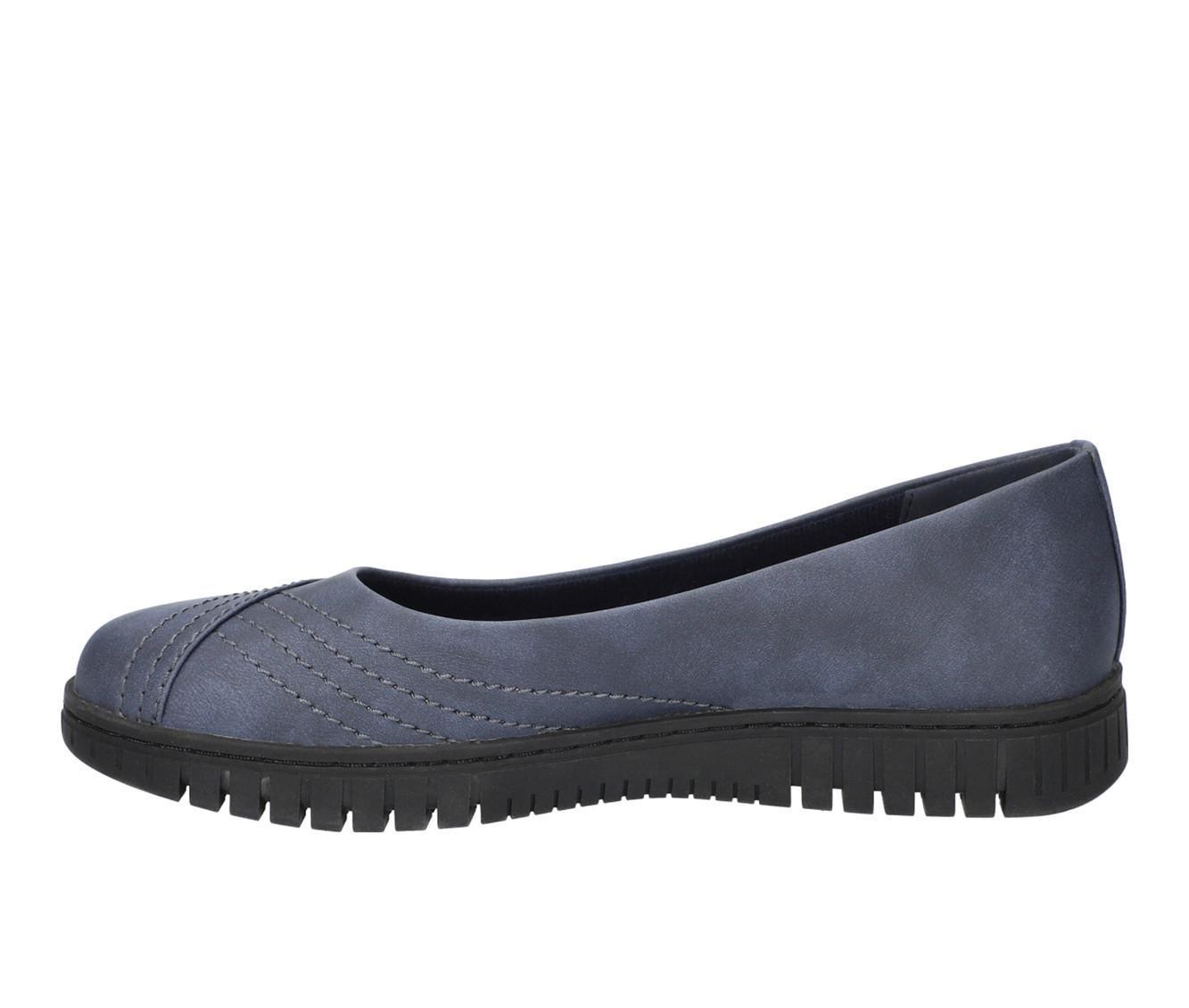 Women's Easy Street Cosma Product Image
