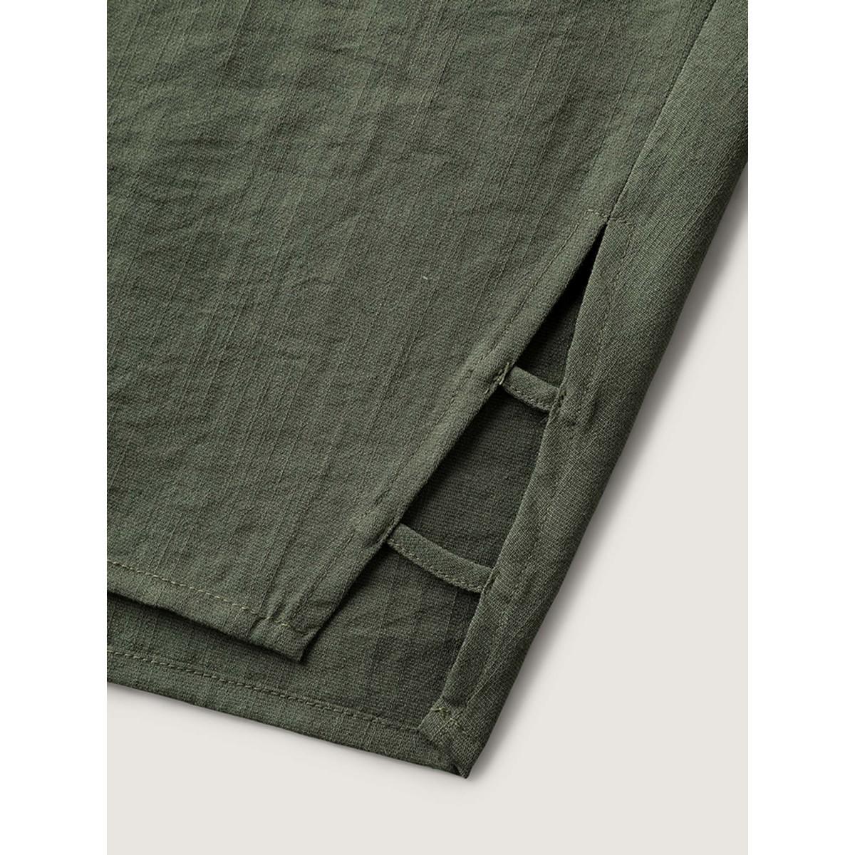 Plus Size Stretchy Waist Straight-Leg Capri Pants Women ArmyGreen Resort Straight Leg Mid Rise Vacation Pants BloomChic 22-24/3X Product Image