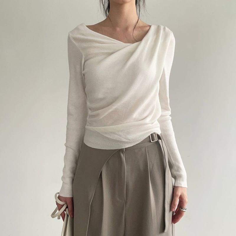 Long Sleeve Asymmetric Shoulder Plain Ruched See-Through Slim-Fit Top Product Image