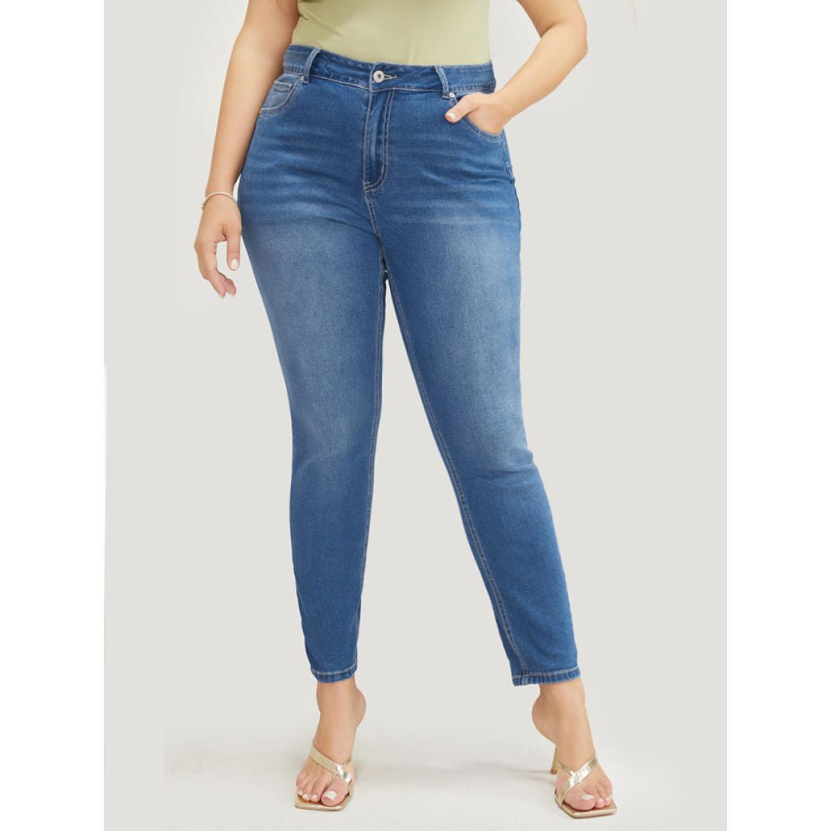 Plus Size Very Stretchy High Rise Medium Wash Floral Embroidered Jeans Women Indigo Casual Plain High stretch Pocket Jeans BloomChic 20/2X Product Image