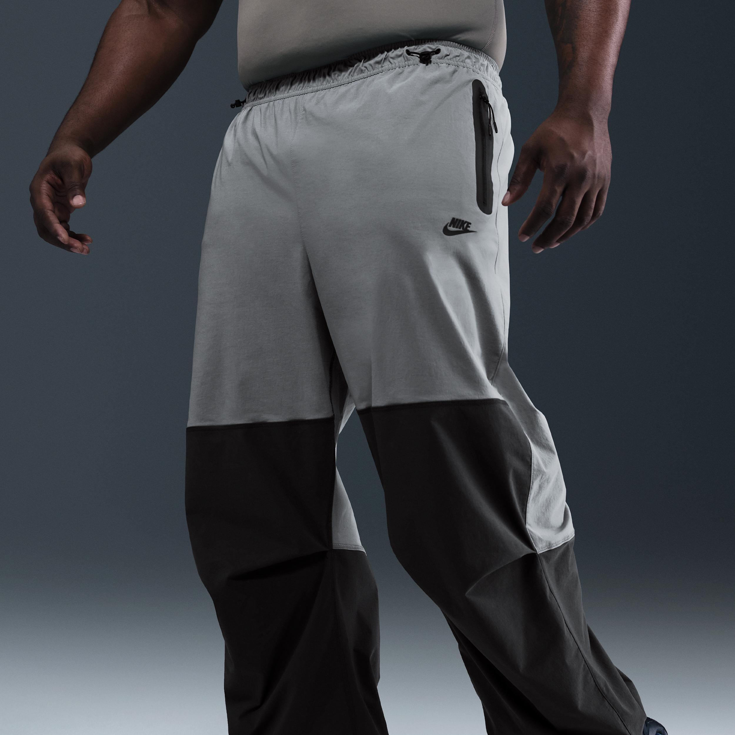 Nike Mens Tech Woven Oversized Pants Product Image