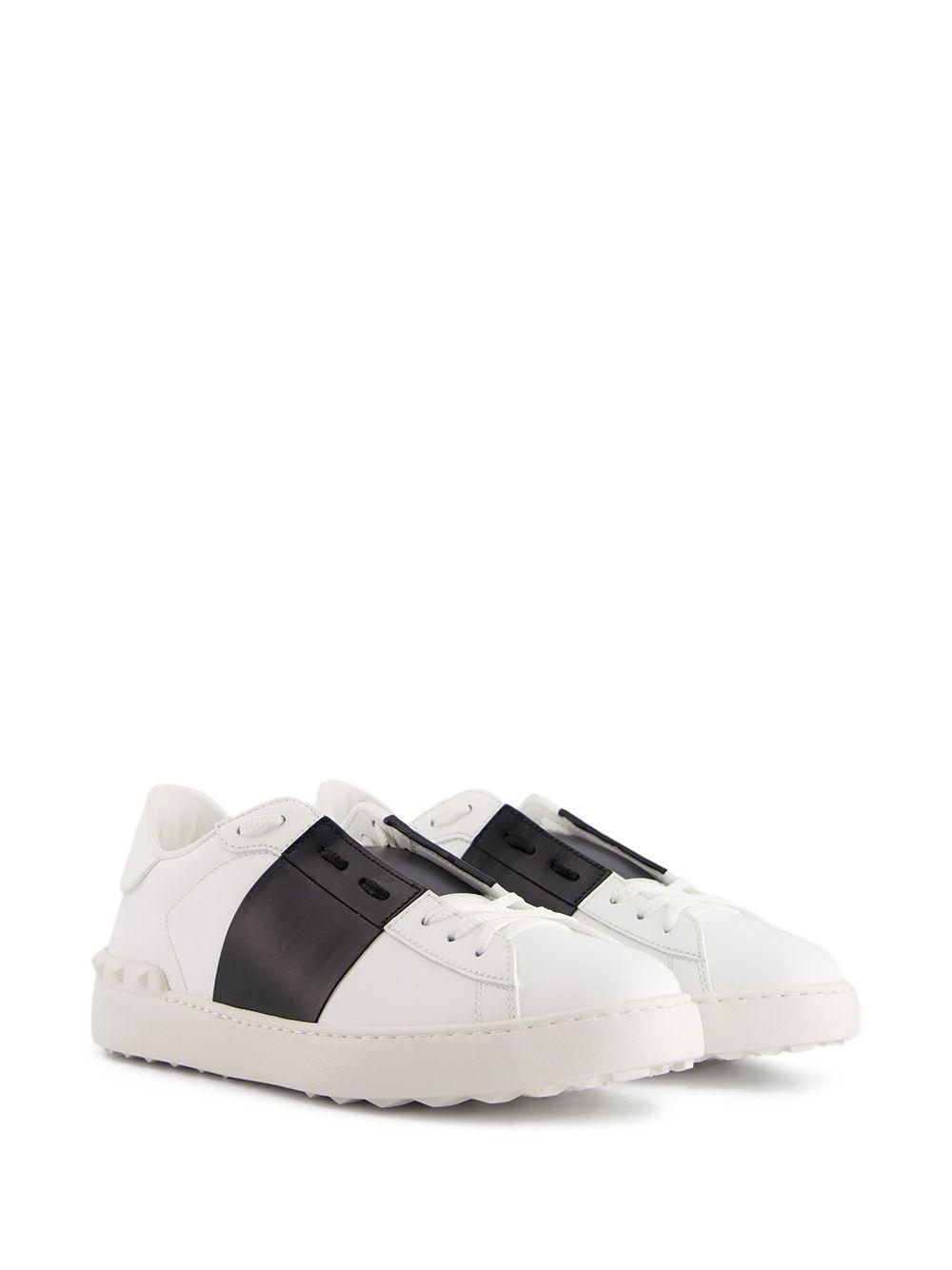 Open leather sneakers Product Image