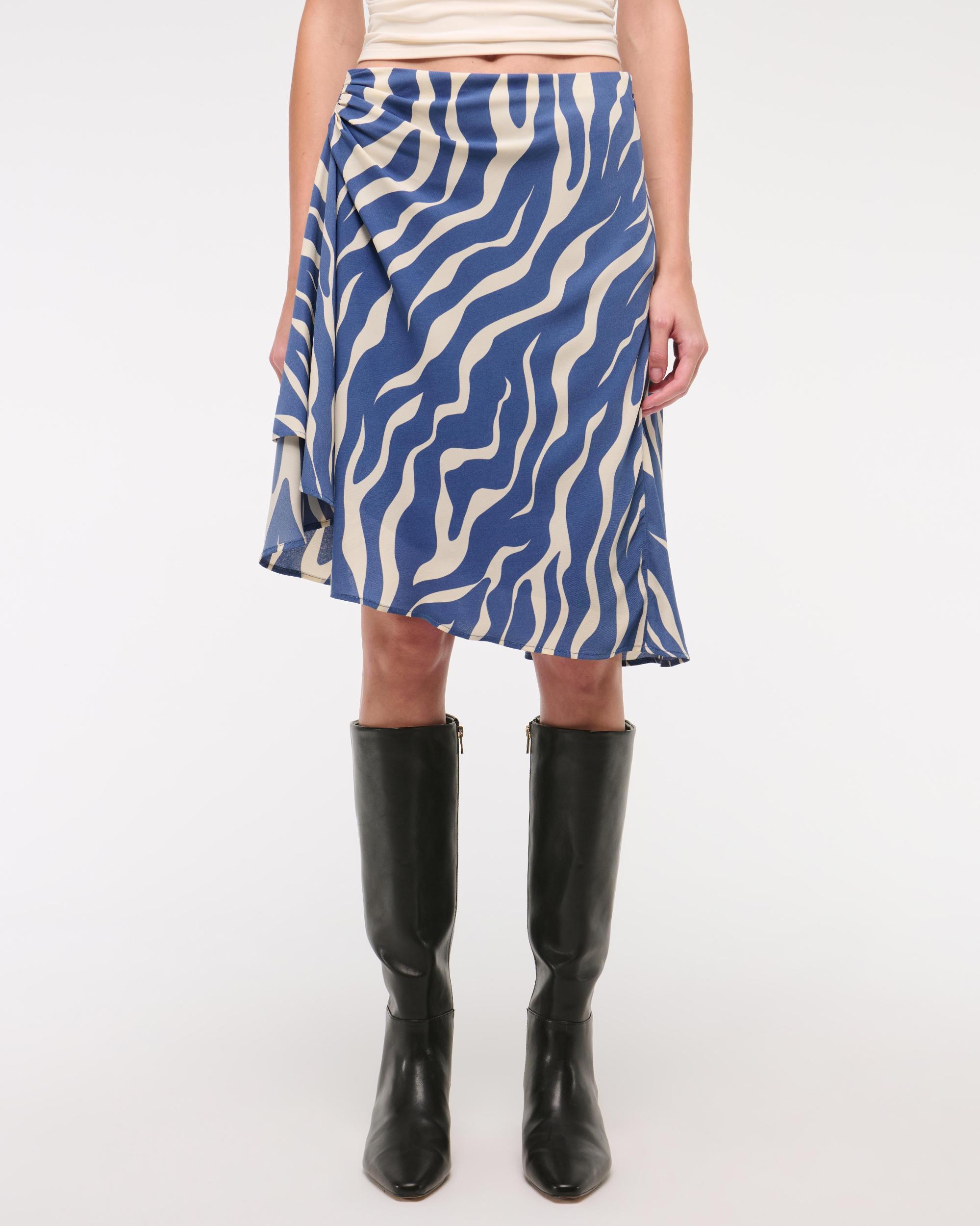 Low Rise Asymmetrical Hem Mini Skirt Product Image
