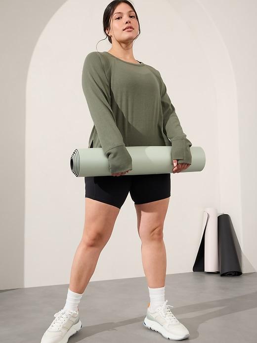 Coaster Luxe Recover High Hip Sweatshirt Product Image