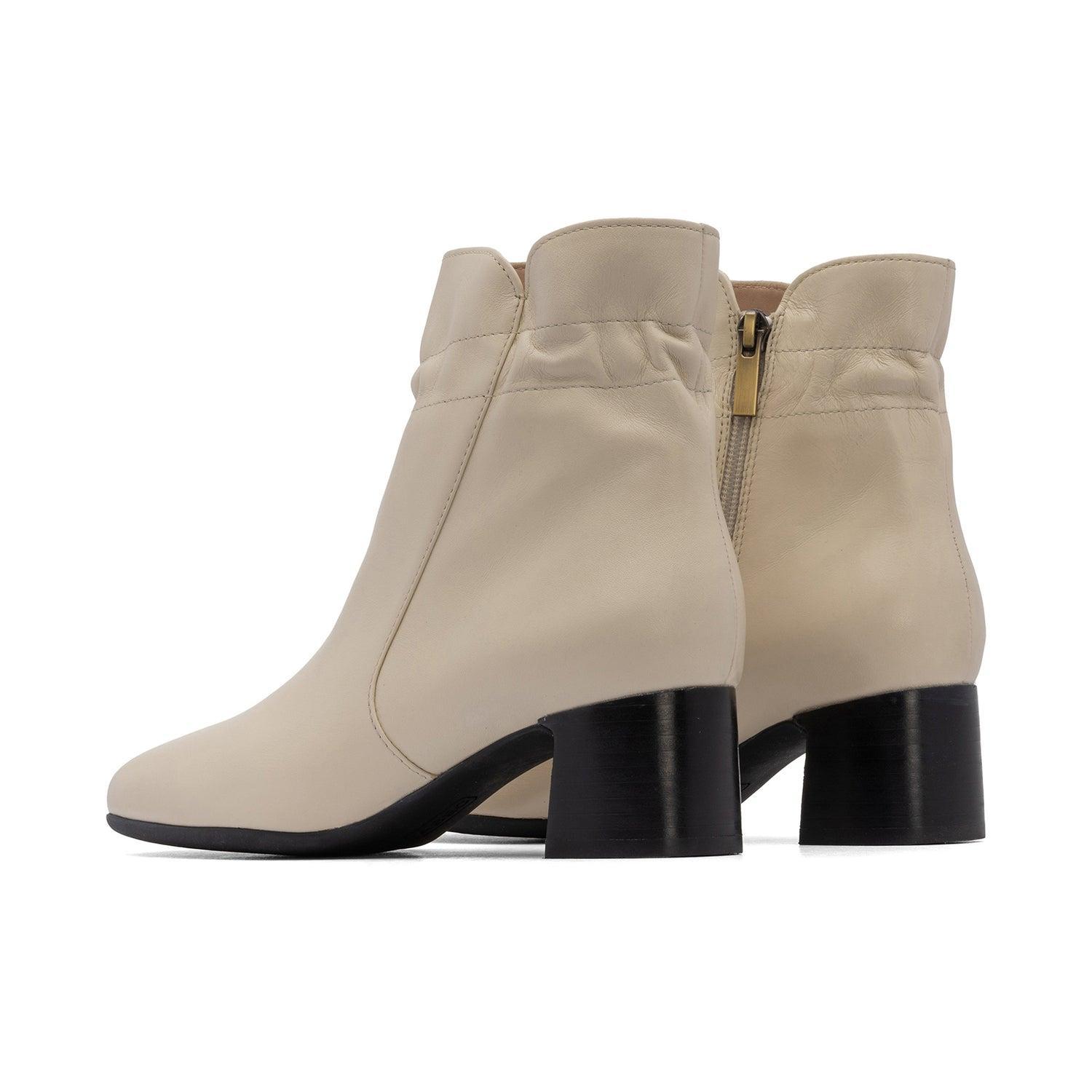 Avenue Mid Metatarsal Female Product Image