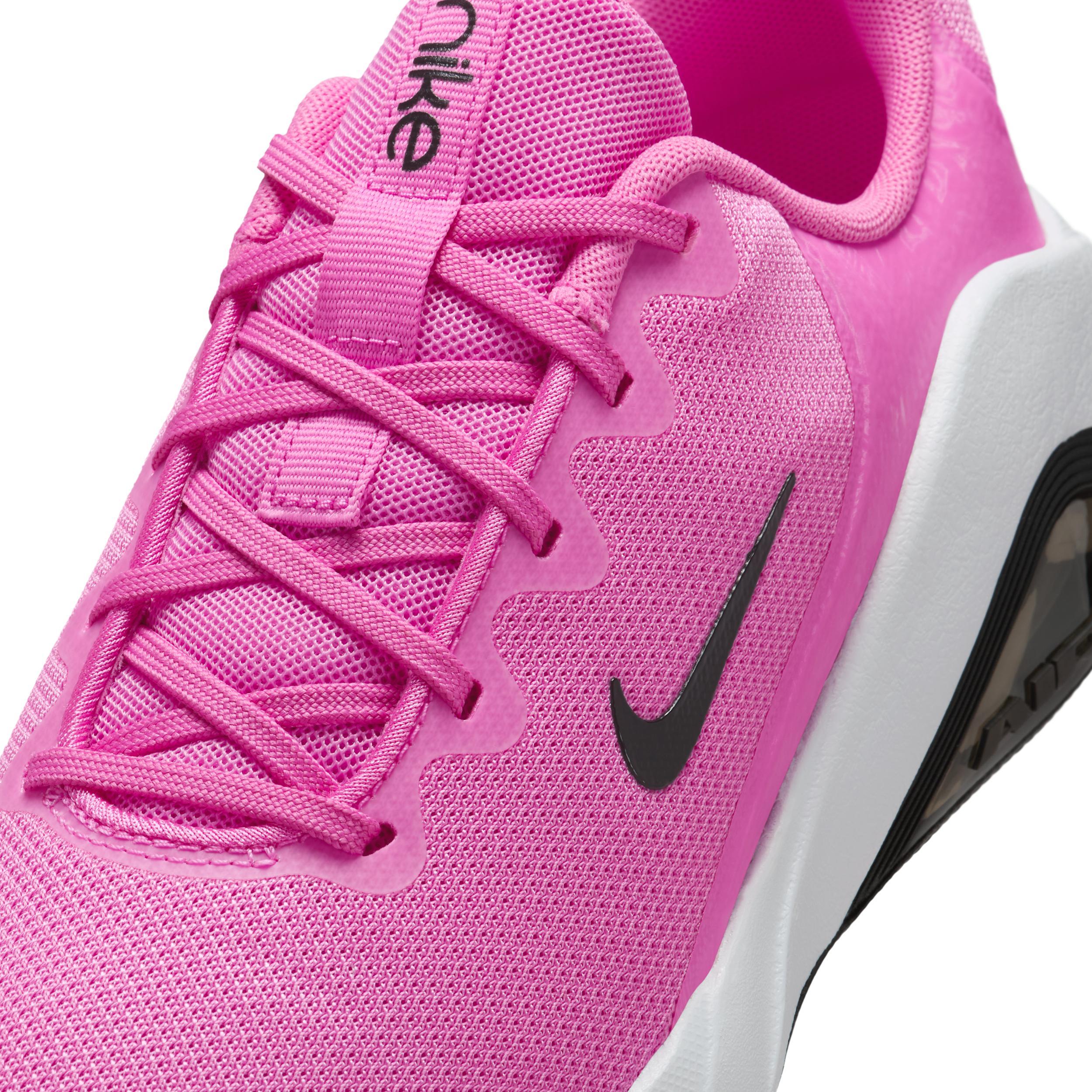 Nike Women's Bella 7 Workout Shoes Product Image