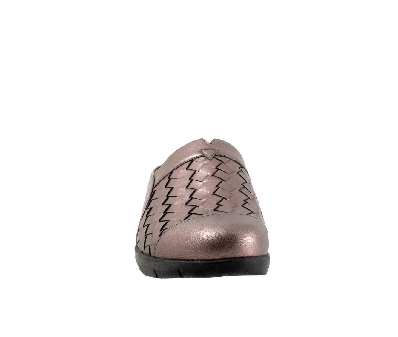 Women's Softwalk San Marcos II Clogs Product Image