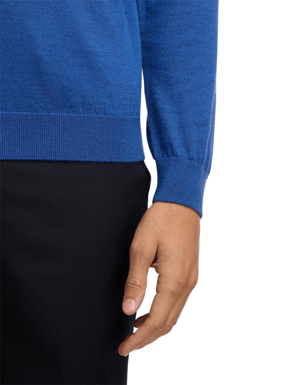 Merino Wool V-neck Sweater - Green Product Image
