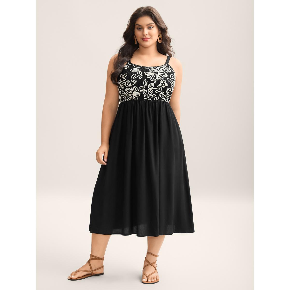 Plus Size Floral Embroidered Pockets Spliced Midi Dress Black Women U-neck Sleeveless Curvy BloomChic 10/M Product Image