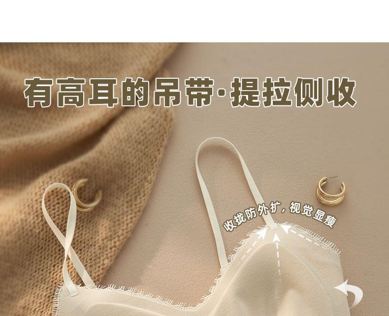 Floral Lace Wireless Bra Product Image