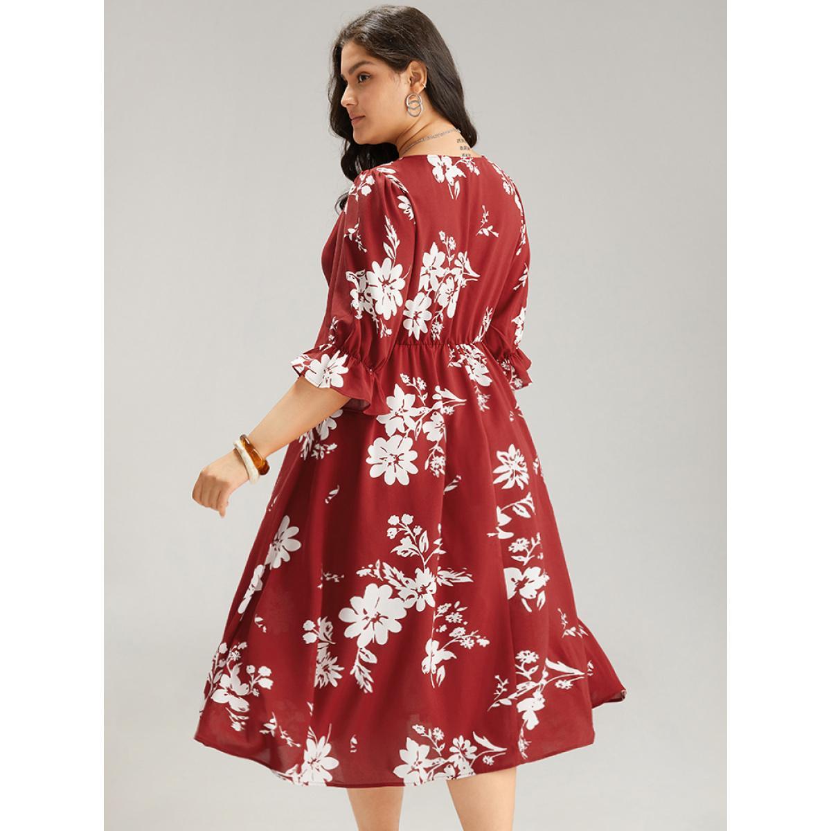 Plus Size Silhouette Floral Print Twist Front Pocket Dress Raspberry Women Elegant Printed V-neck Half Sleeve Curvy Midi Dress BloomChic 14-16/1X Product Image