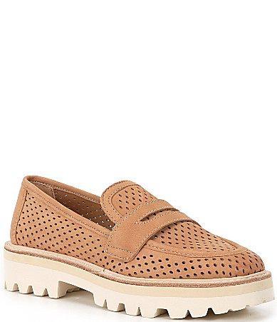 Dolce Vita Malila (Toffee Nubuck) Women's Flat Shoes Product Image