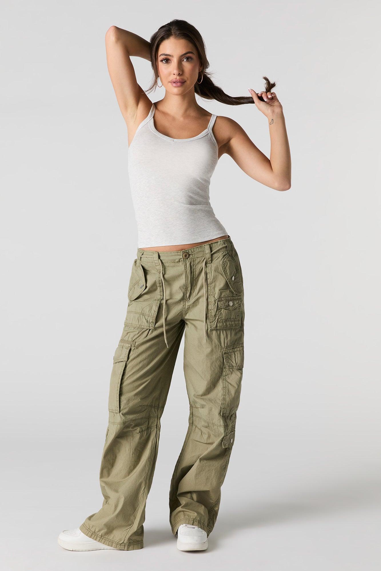 Everyday Ribbed V-Neck Tank Female Product Image