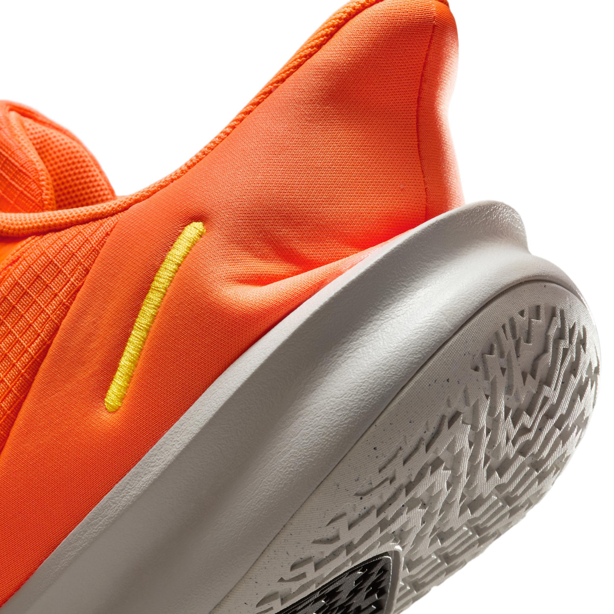 Nike Men's Precision 7 EasyOn Basketball Shoes Product Image
