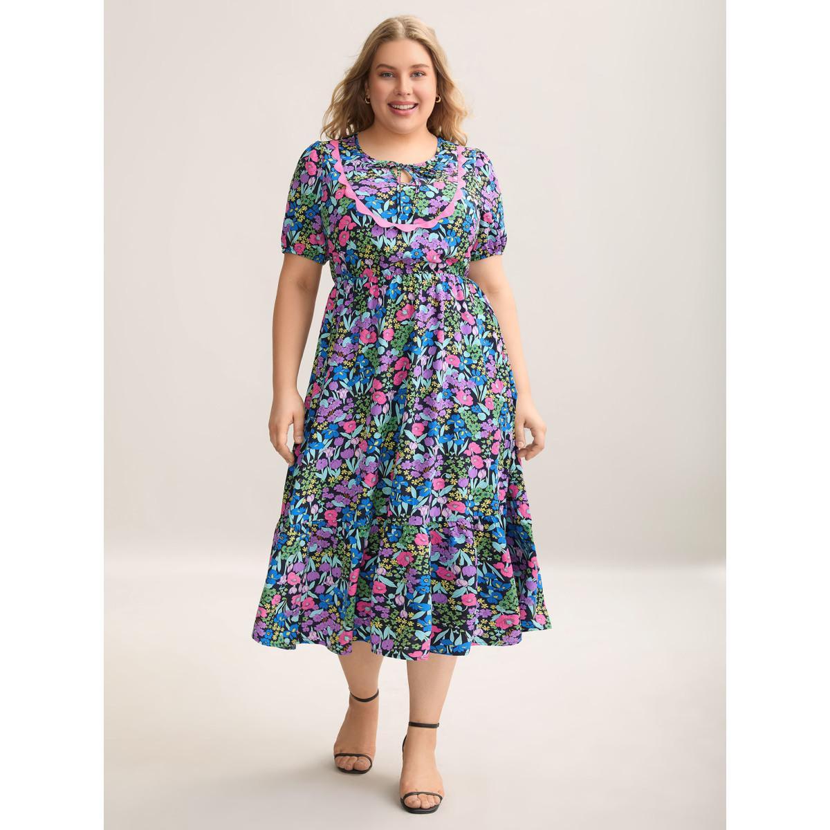 Plus Size Floral Contrast Webbing Neck Tie Midi Dress BlackFlower Women Elegant Woven ribbon&lace trim Flat collar with V-notch Short sleeve Curvy BloomChic 28/5X Product Image
