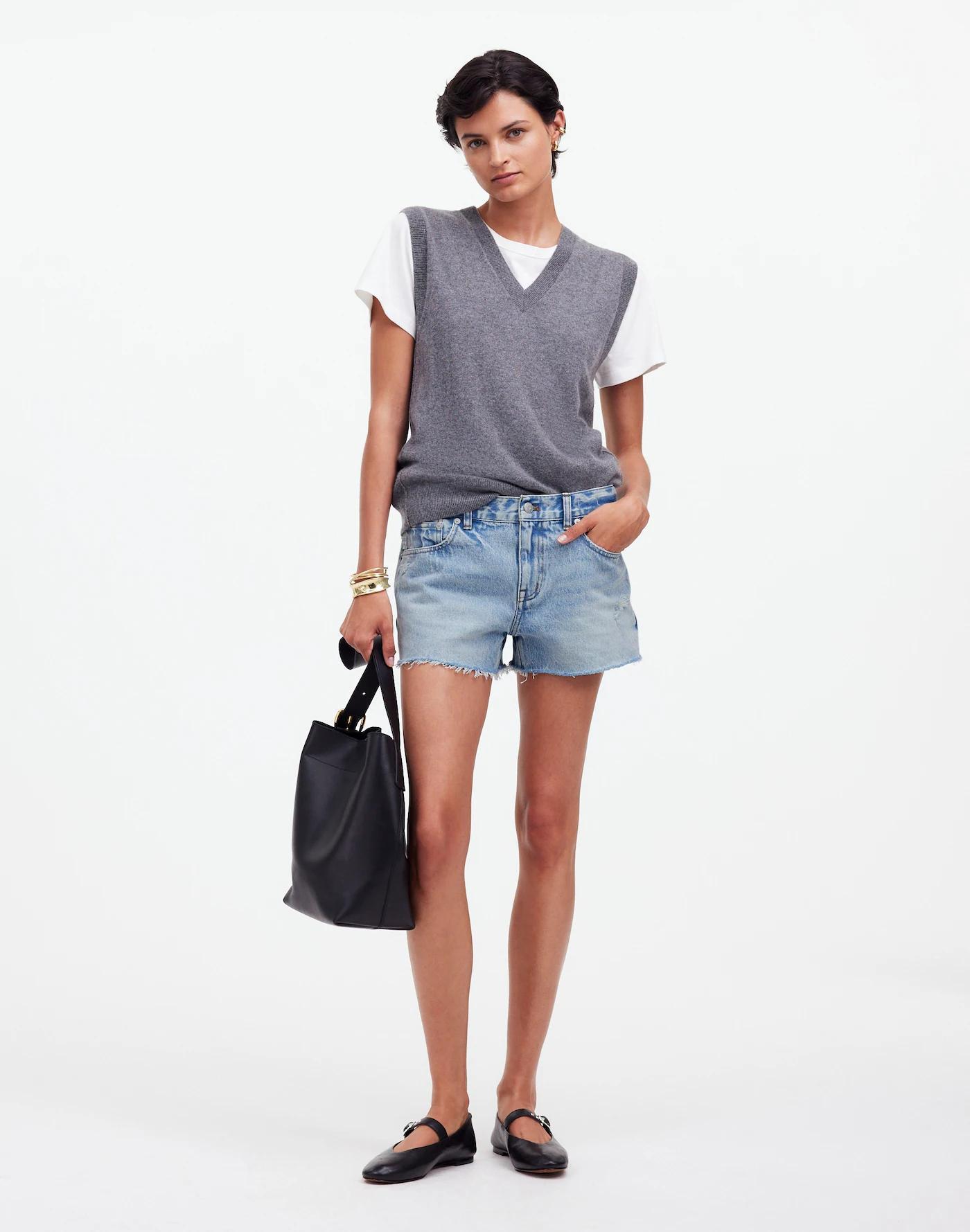 Low-Rise Boyfriend Shorts in Kalamazoo Wash: Raw-Hem Edition Product Image
