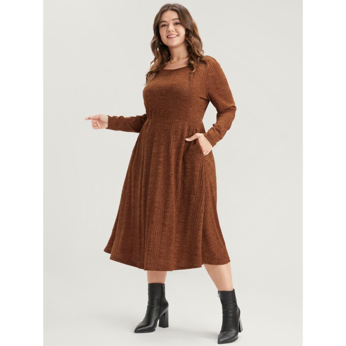 Plus Size Solid Round Neck Pocket Rib Knit Dress Without Belt Chocolate Women Elegant Elastic Waist Round Neck Long Sleeve Curvy Midi Dress BloomChic 26/4X Product Image