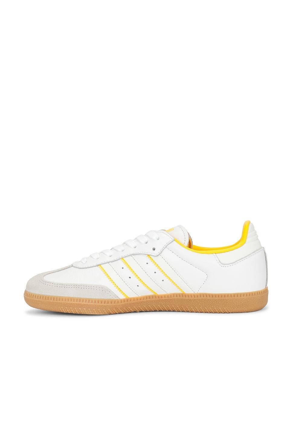 Cloudswift 4 Sneakers Product Image