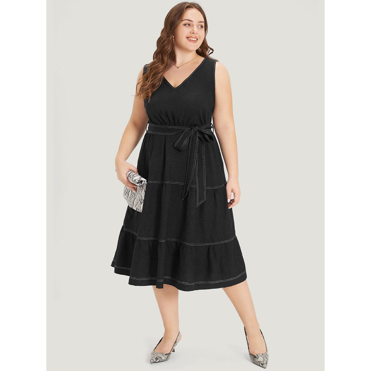 Plus Size Plain Pocket Belted Layered Contrast Dress Black Women Office Plain V-neck Sleeveless Curvy Midi Dress BloomChic 30/6X Product Image