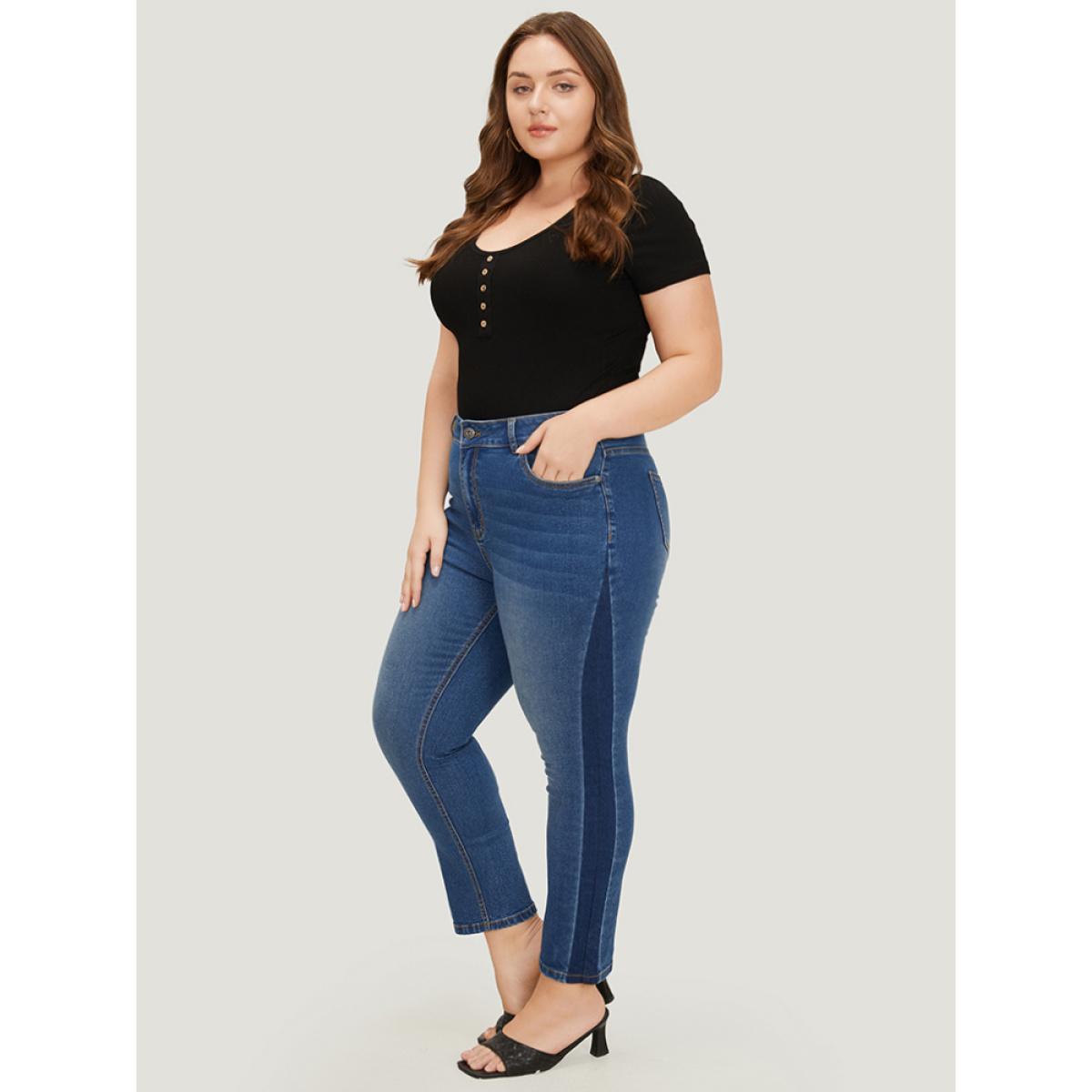 Plus Size Very Stretchy High Rise Medium Wash Contrast Patchwork Jeans Women Blue Casual Patchwork Contrast High stretch Pocket Jeans BloomChic 22/3X Product Image