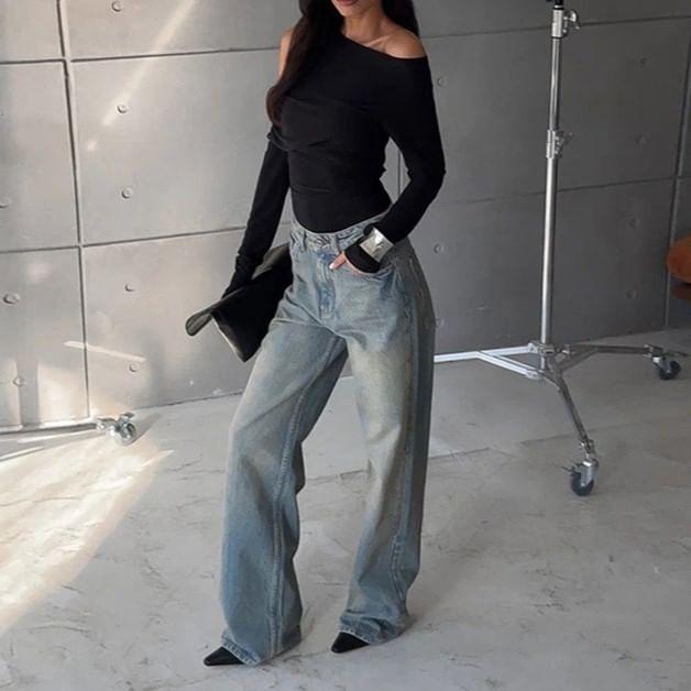 Long-Sleeve Cold Shoulder Plain Top Product Image