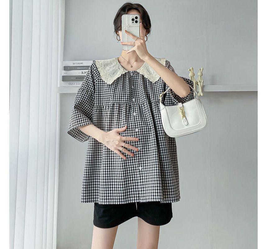Maternity Short-Sleeve Contrast Collar Button-Up Blouse Product Image